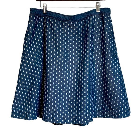 Lane Bryant Dresses & Skirts - Lane Bryant Women’s size 20 Denim Polka Dot Skirt Zipper Lined Western Cowgirl